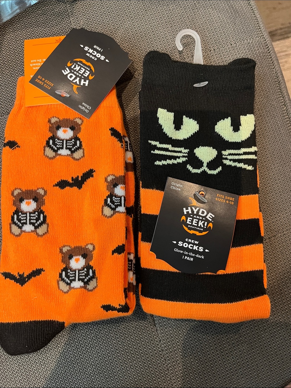 Hyde & Eek! Women’s Orange & Black Halloween Crew Socks - Cat & Teddy Pack